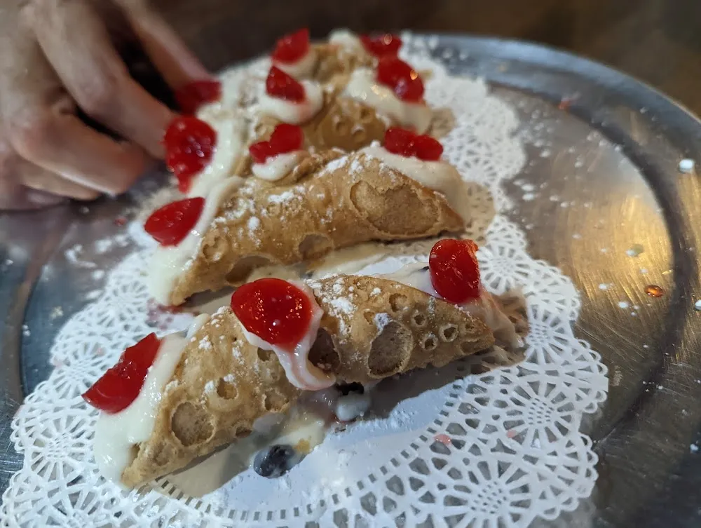 Cannoli